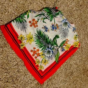 Bando crop top